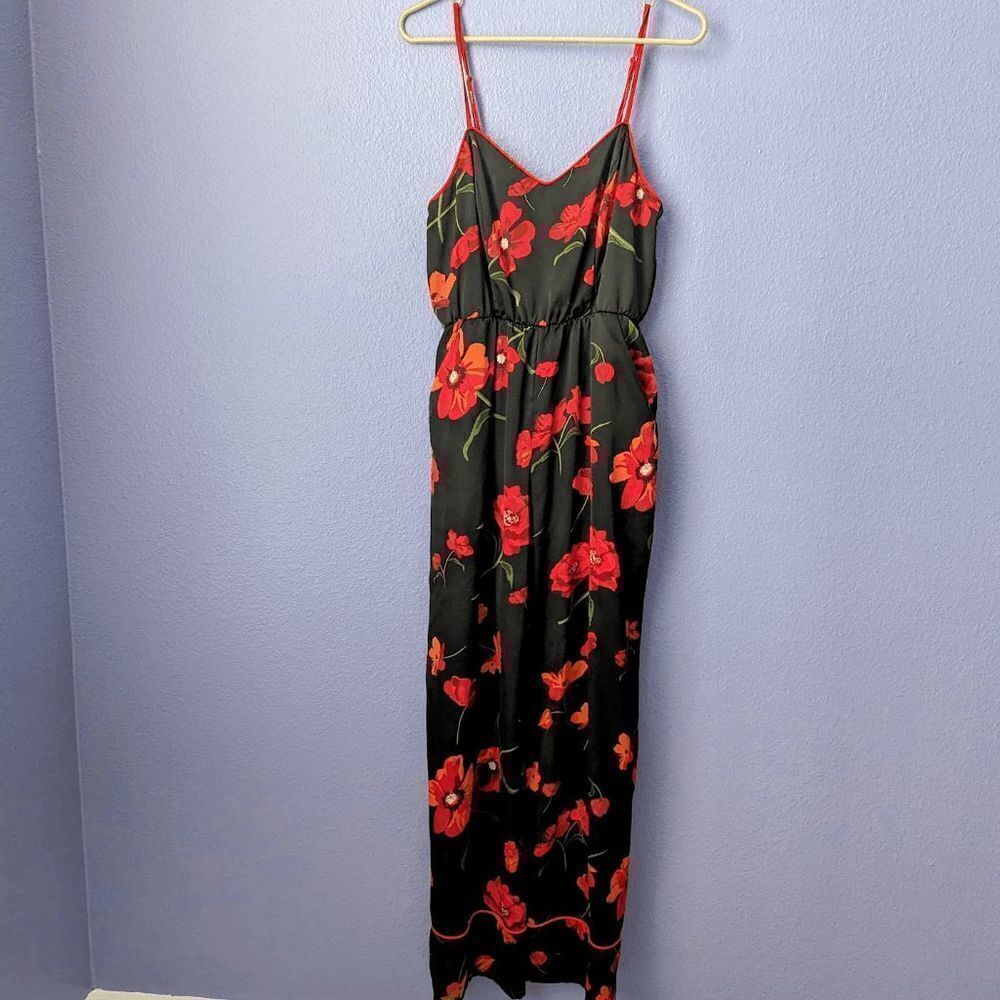 Women's Love & Piece Collective Jumpsuit Black Red Floral Print Medium Pockets